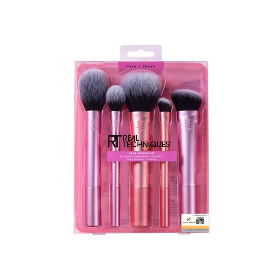 Makeup tối giản full face chỉ với RT Real Techniques Face Essentials – bộ cọ trang điểm 5 cây đa năng, nhỏ gọn, chuyên nghiệp, sang trọng